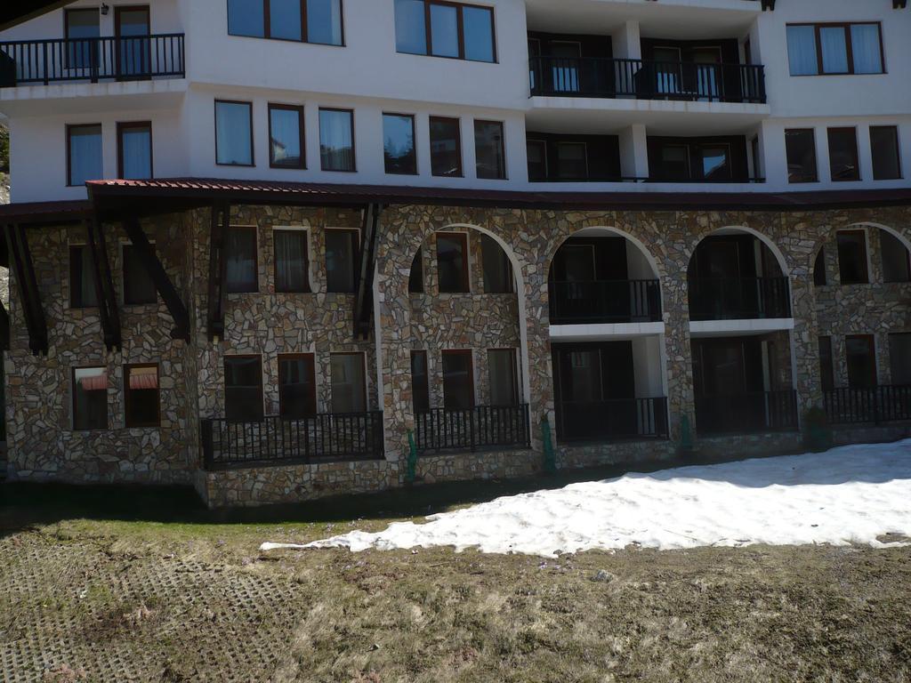 Apartment Snezhanka パンポロボ エクステリア 写真